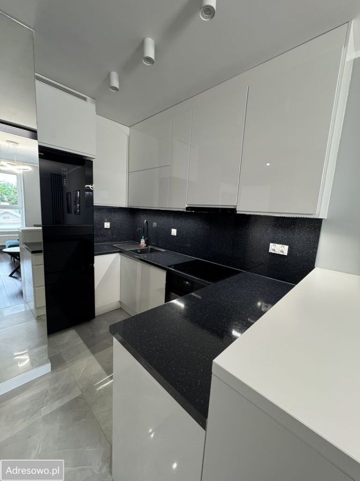Mieszkanie 2-pokojowe Kraków Ruczaj, ul. dr. Jana Piltza. Zdjęcie 2