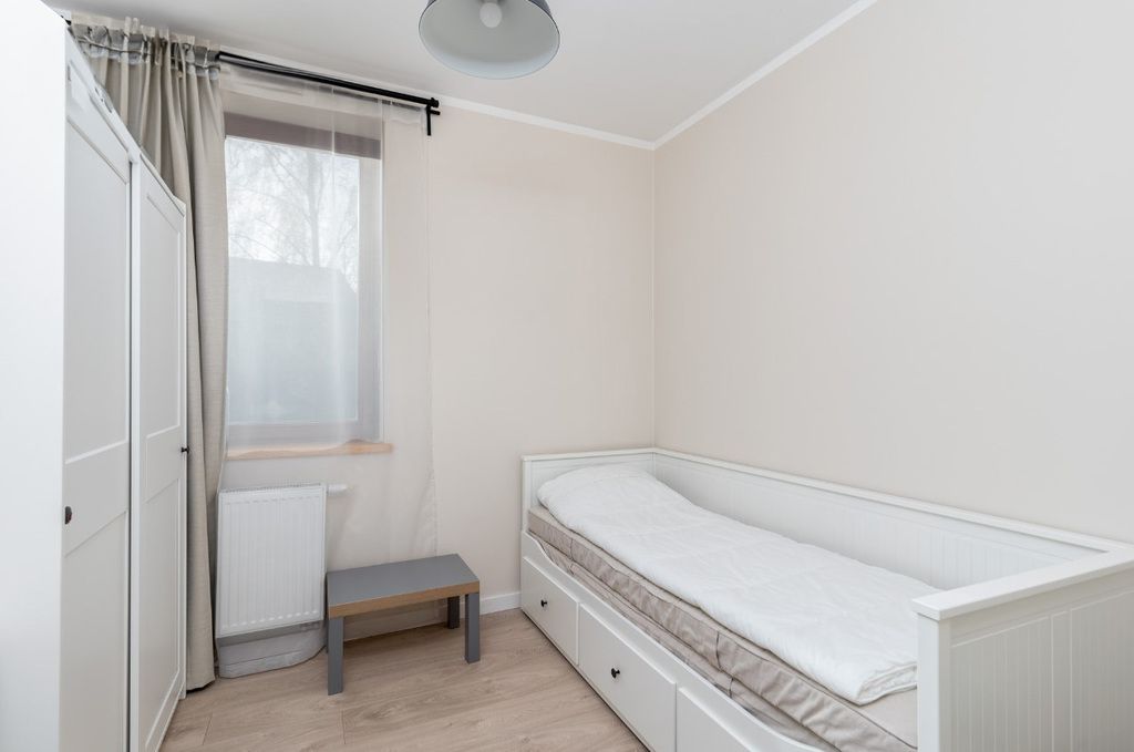 dom wolnostojący, 5 pokoi Masłomiąca, ul. Klonowa. Zdjęcie 16