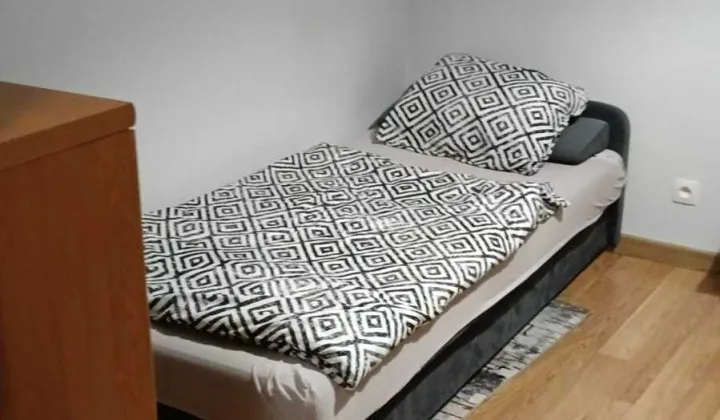 dom wolnostojący, 4 pokoje Moniuszki