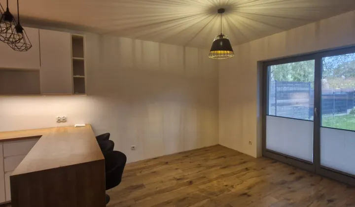 Mieszkanie 3-pokojowe Śledziejowice Stawisko