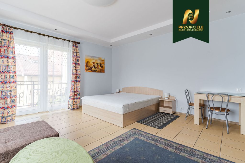 dom wolnostojący, 8 pokoi Gdynia. Zdjęcie 12