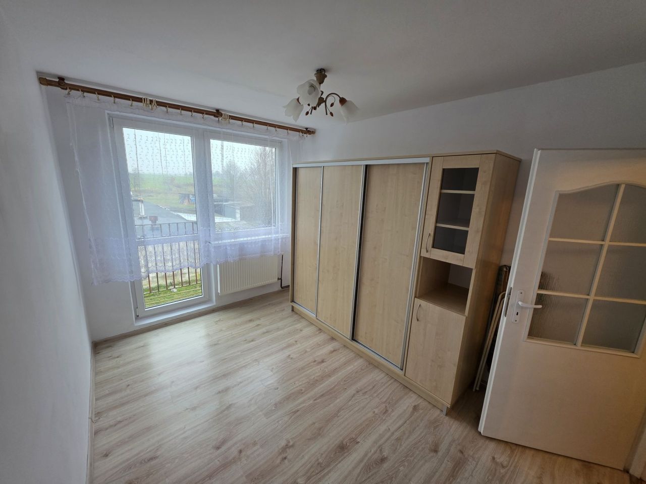 Mieszkanie 2-pokojowe Jaszcz. Zdjęcie 6