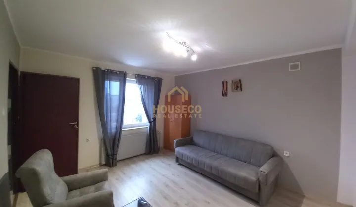 dom wolnostojący, 9 pokoi Bolszewo, ul. Polna