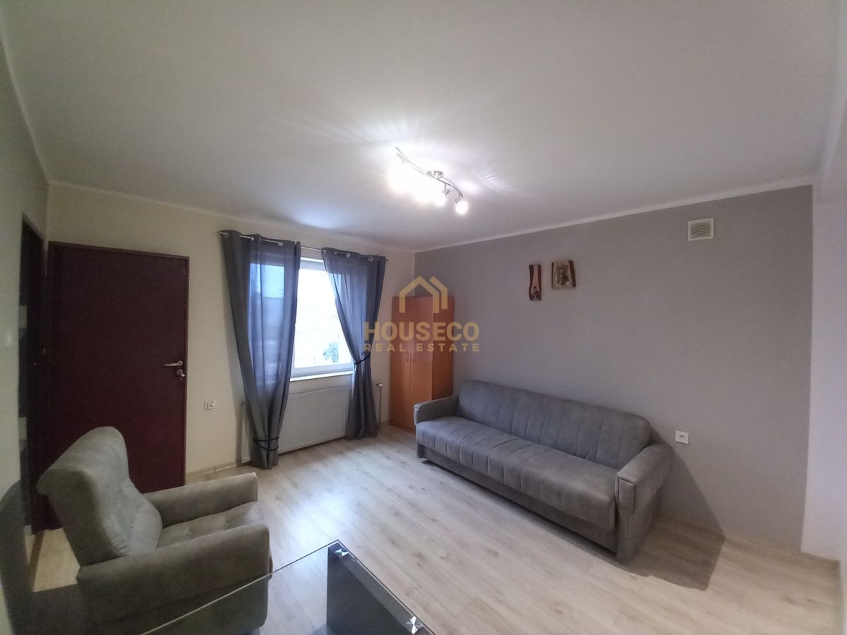 dom wolnostojący, 9 pokoi Bolszewo, ul. Polna. Zdjęcie 1