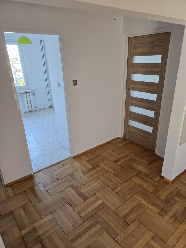 Mieszkanie 3-pokojowe Lubaczów, os. Jagiellonów. Zdjęcie 4