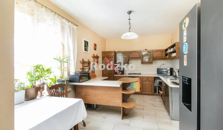 dom, 7 pokoi Szubin-Wieś