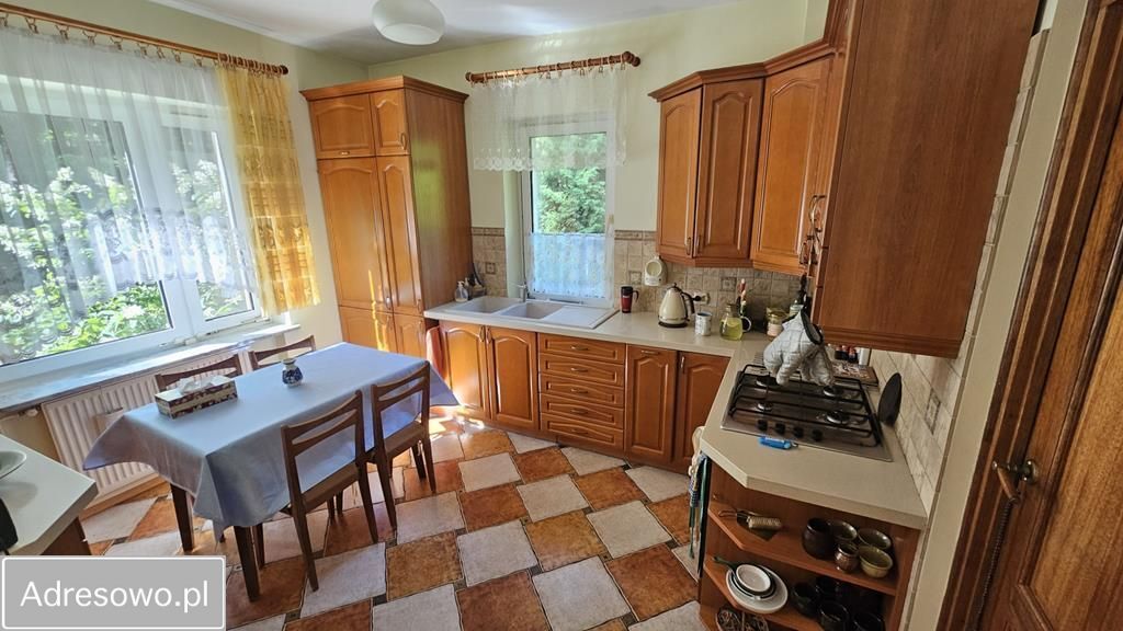 dom wolnostojący, 4 pokoje Izabelin C. Zdjęcie 8