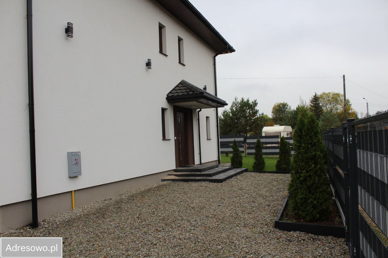 dom wolnostojący Soczewka, ul. Świerkowa. Zdjęcie 12