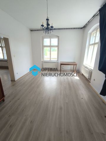 Mieszkanie 3-pokojowe Jelenia Góra Cieplice Śląskie-Zdrój. Zdjęcie 7