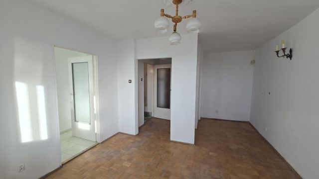 Mieszkanie 1-pokojowe Kraków Kurdwanów, ul. Marii i Bolesława Wysłouchów. Zdjęcie 1