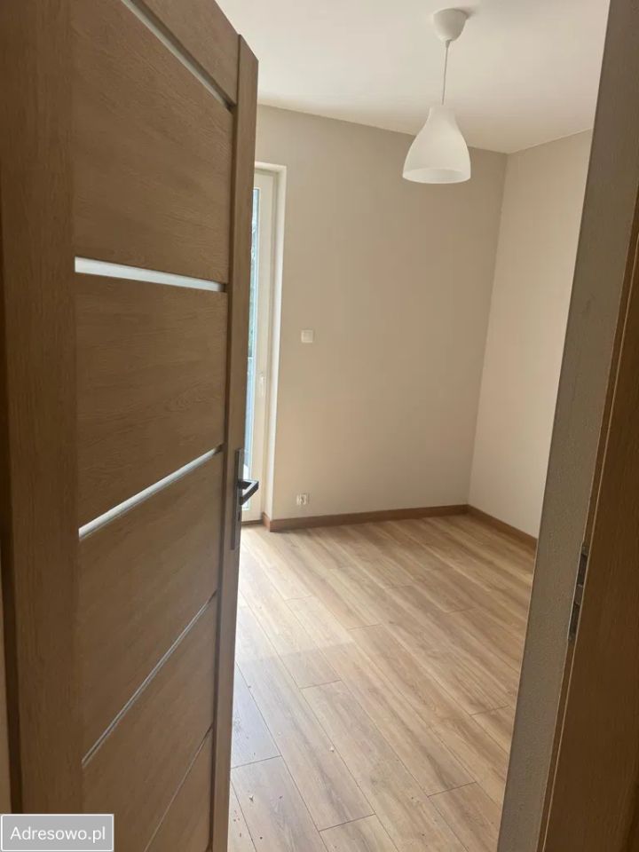 Lokal Łódź Widzew, ul. Tadeusza Gajcego. Zdjęcie 12