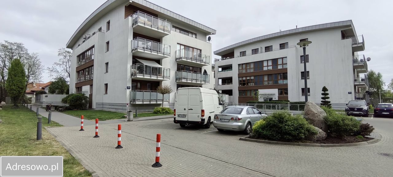 Mieszkanie 3-pokojowe Szeligi, ul. Brzozowa. Zdjęcie 1