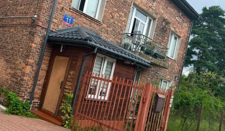 kamienica, 7 pokoi Warszawa Wawer, ul. Świecka