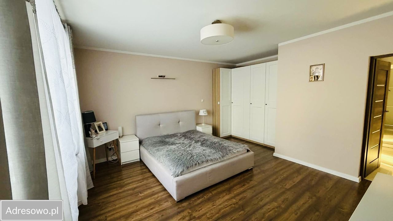 dom wolnostojący Pruszków Centrum, al. Wojska Polskiego. Zdjęcie 14