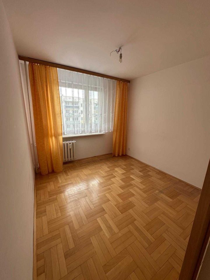 Mieszkanie 4-pokojowe Puławy Górna Niwa, ul. gen. Stefana Grota-Roweckiego. Zdjęcie 3