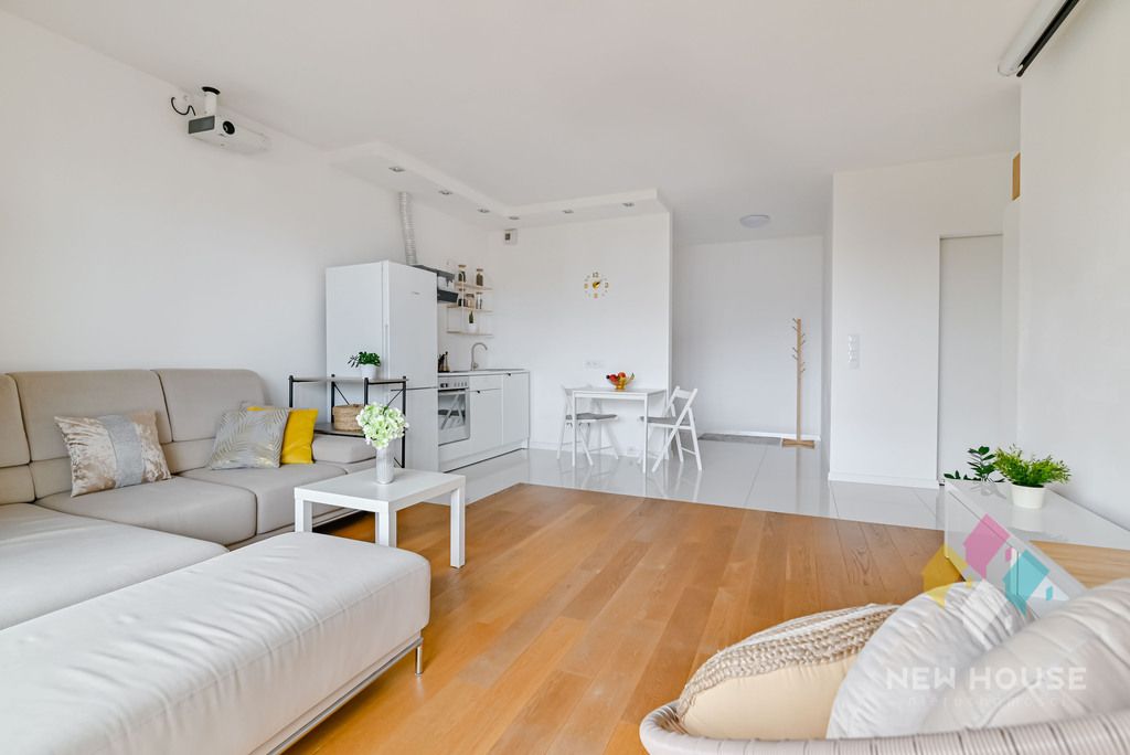 Mieszkanie 2-pokojowe Olsztyn, pl. Plac Konstytucji 3 Maja. Zdjęcie 2