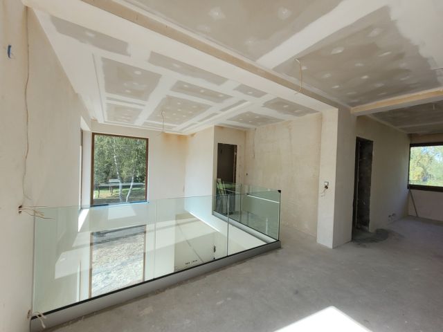 dom wolnostojący, 5 pokoi Złotokłos. Zdjęcie 15