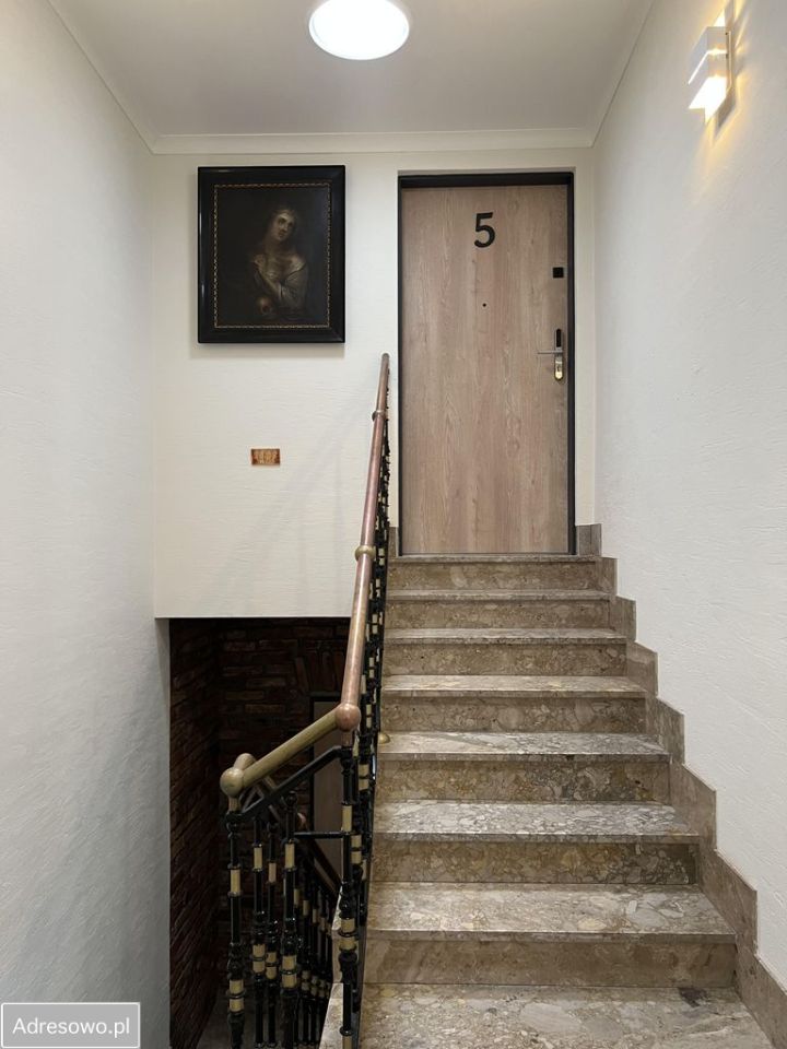 Mieszkanie 2-pokojowe Bielsko-Biała Śródmieście, pl. św. Mikołaja. Zdjęcie 5