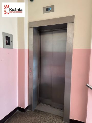 Mieszkanie 3-pokojowe Warszawa Śródmieście, al. Jana Pawła II. Zdjęcie 12