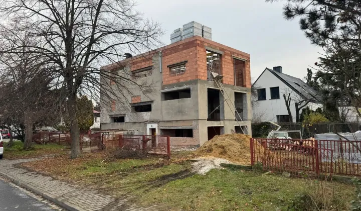 dom wolnostojący, 8 pokoi Wrocław Fabryczna