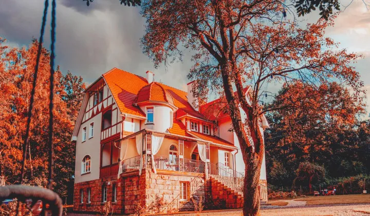 dom wolnostojący, 10 pokoi Polanica-Zdrój Sokołówka, Tuwima