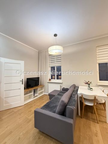 Mieszkanie 2-pokojowe Bydgoszcz Śródmieście. Zdjęcie 3