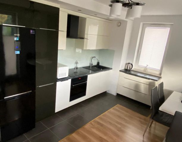 Mieszkanie 3-pokojowe Kraków Bieńczyce, ul. gen. Leopolda Okulickiego. Zdjęcie 1