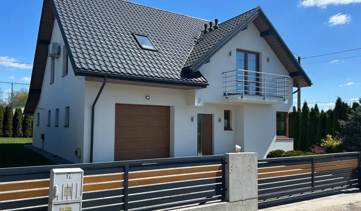 dom wolnostojący, 4 pokoje Konarzyce, ul. Szkolna
