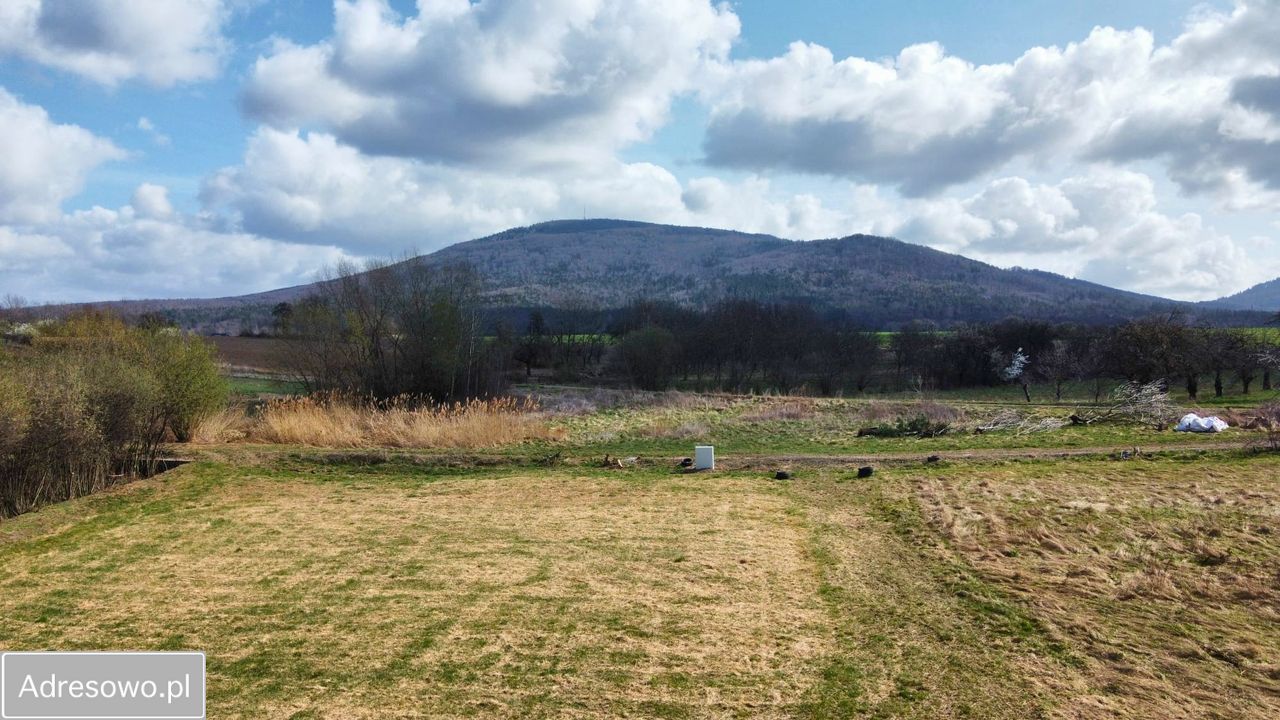 Działka budowlana Mysłaków. Zdjęcie 1