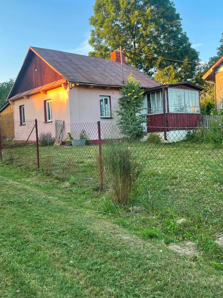 siedlisko, 2 pokoje Majdan Leśniowski. Zdjęcie 3