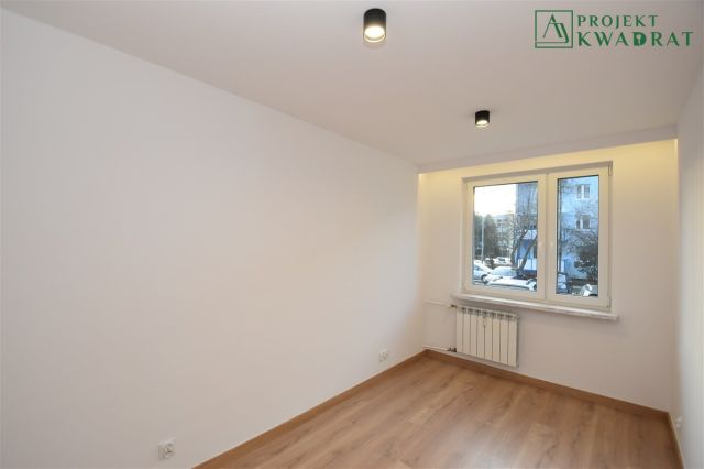 Mieszkanie 3-pokojowe Knurów, ul. Jedności Narodowej. Zdjęcie 5