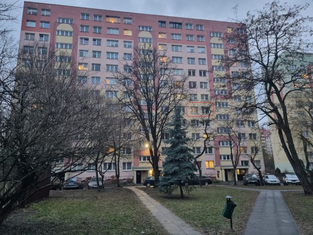 Mieszkanie 3-pokojowe Łódź Górna, ul. Maurycego Mochnackiego. Zdjęcie 1