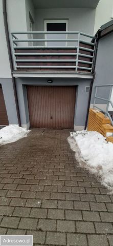 Garaż/miejsce parkingowe Września, ul. 68 Pułku Piechoty. Zdjęcie 1