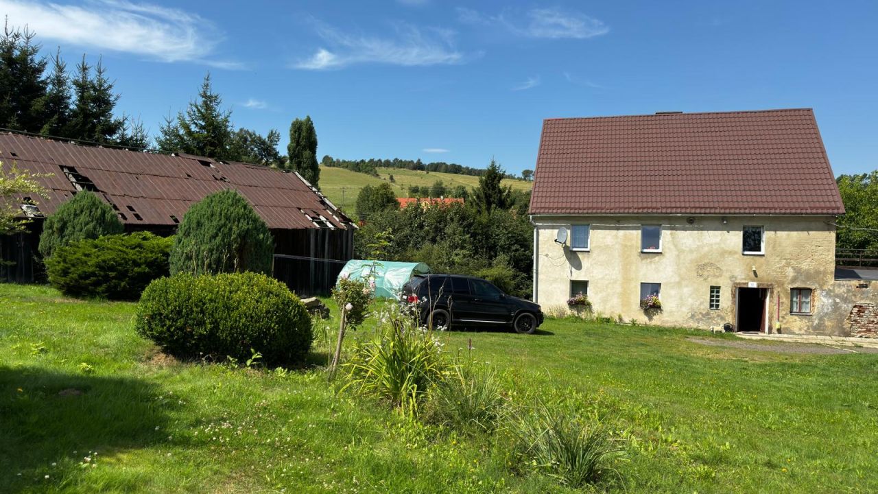 dom wolnostojący, 6 pokoi Niedźwiedzica. Zdjęcie 15