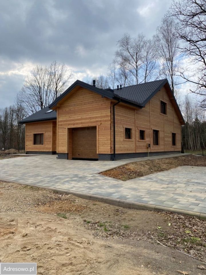 dom wolnostojący, 7 pokoi Kolonia Poczesna, ul. Graniczna. Zdjęcie 13