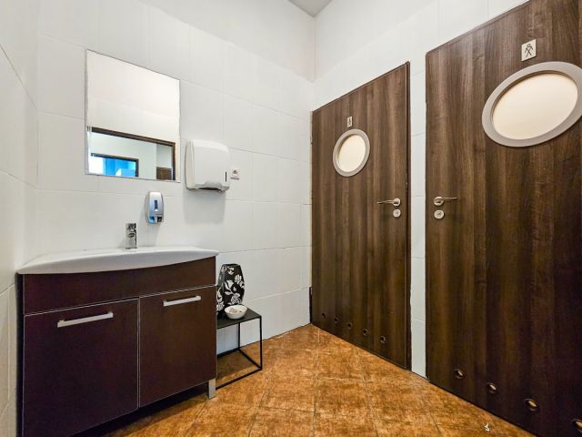 Lokal Łódź Polesie, ul. Lipowa. Zdjęcie 12