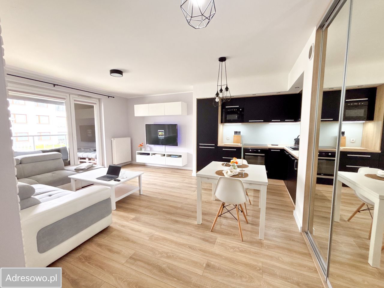 Mieszkanie 2-pokojowe Reda, ul. Długa. Zdjęcie 1