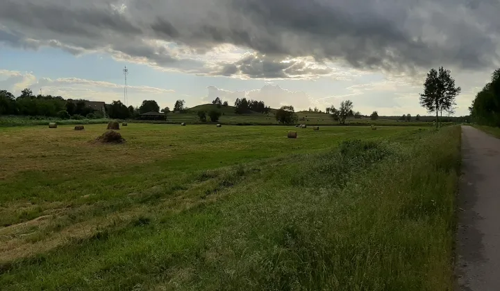 Działka rolno-budowlana Bobrowniki