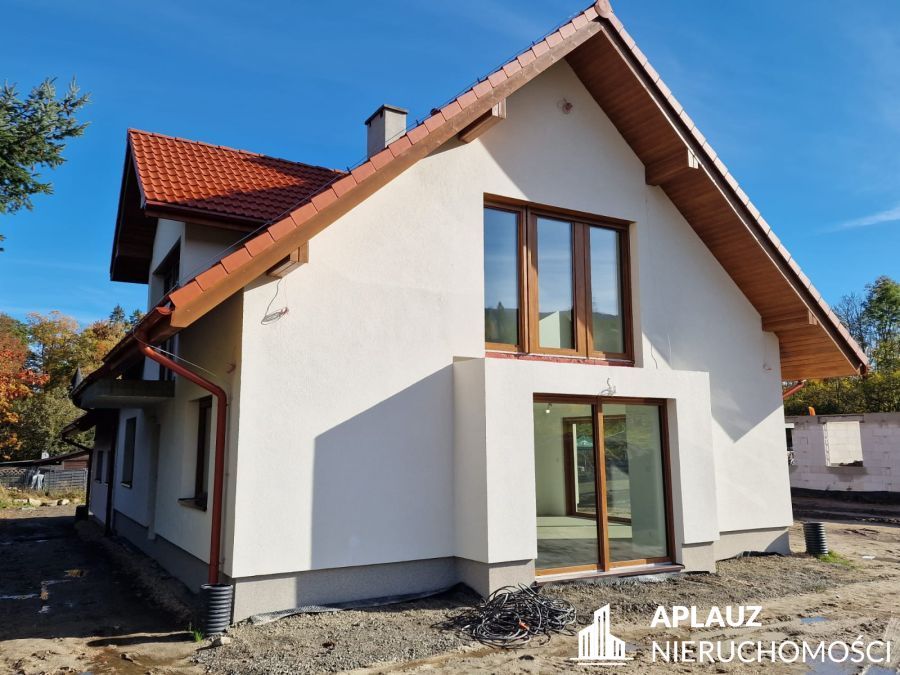 dom wolnostojący, 7 pokoi Jelenia Góra Jagniątków, ul. Michałowicka. Zdjęcie 4