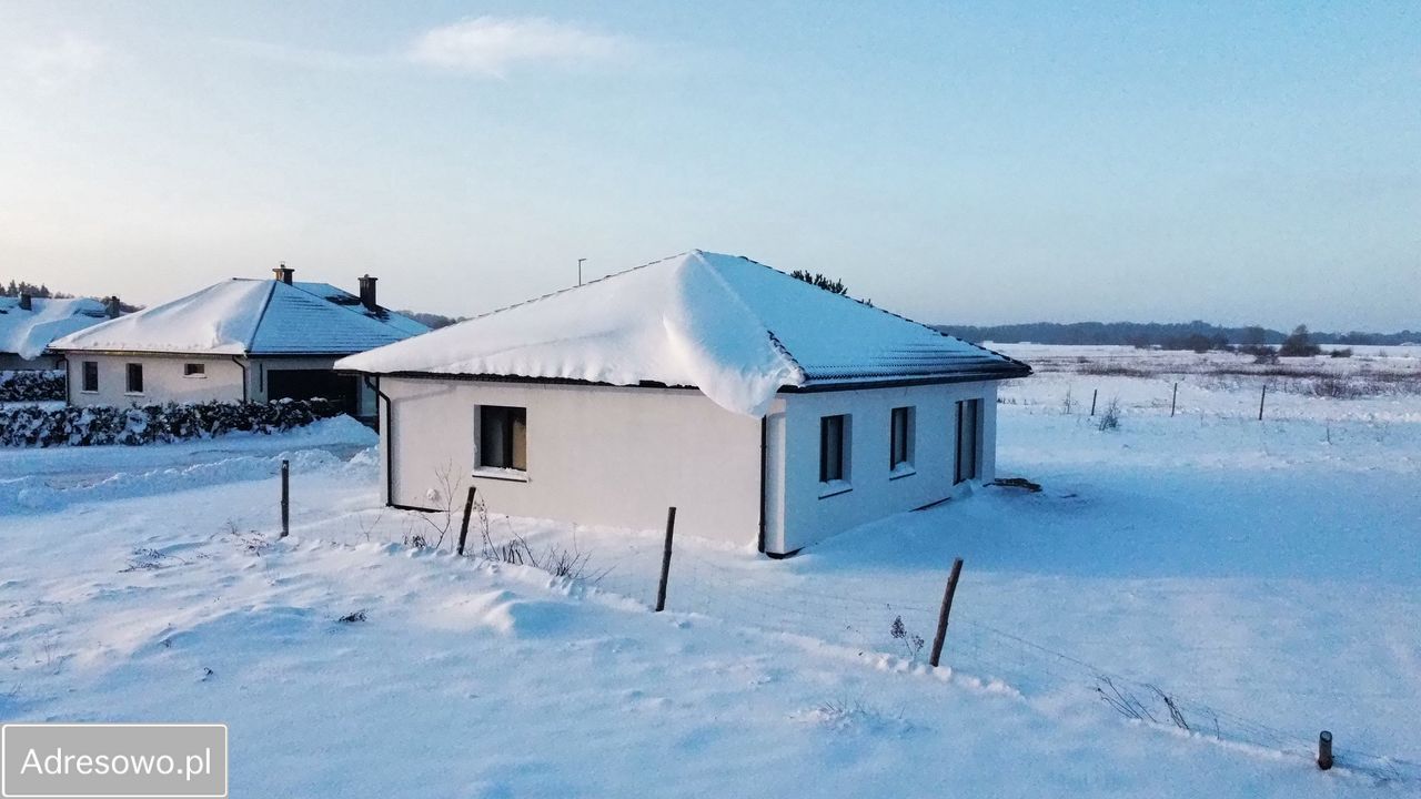 dom wolnostojący, 4 pokoje Bydlino. Zdjęcie 2