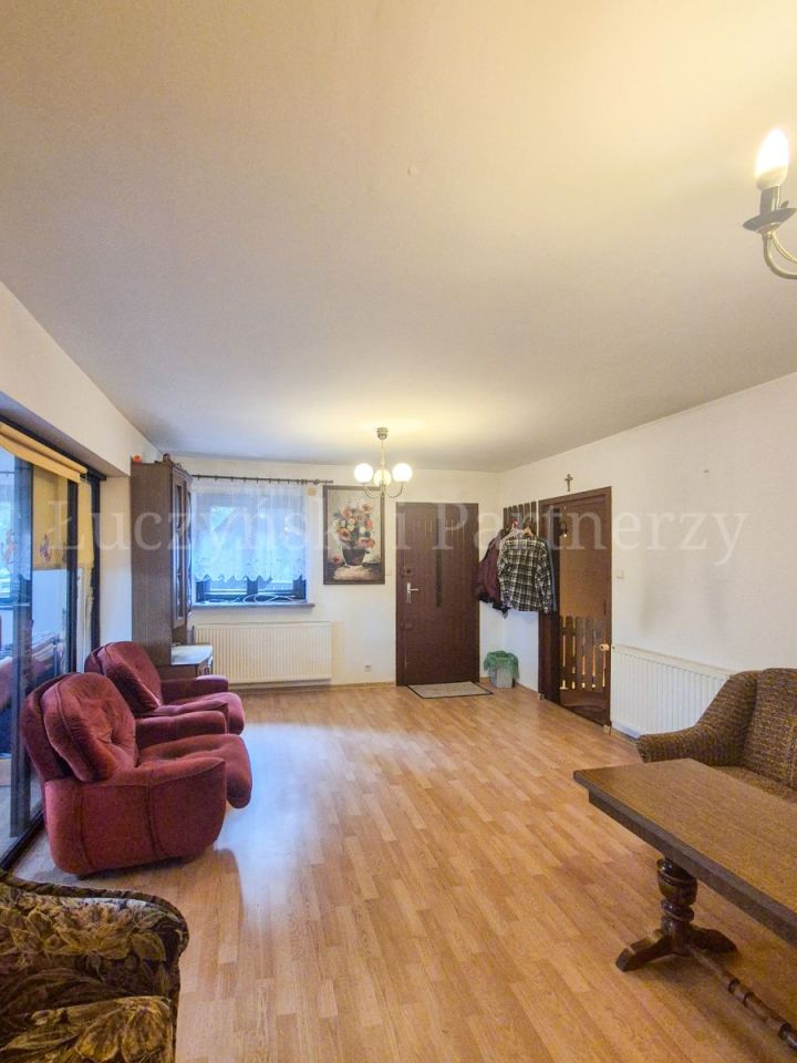 dom wolnostojący, 11 pokoi Mysłakowice. Zdjęcie 7