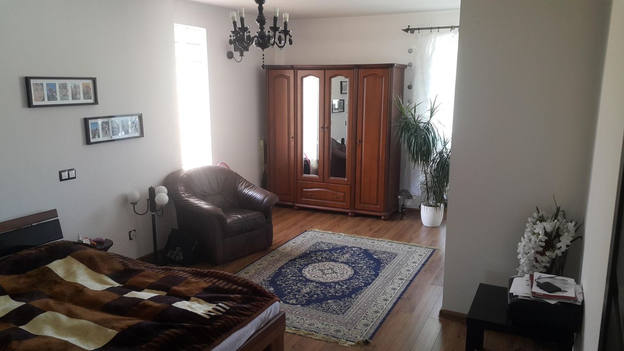 bliźniak, 5 pokoi Starachowice Wanacja, Miodowa. Zdjęcie 9