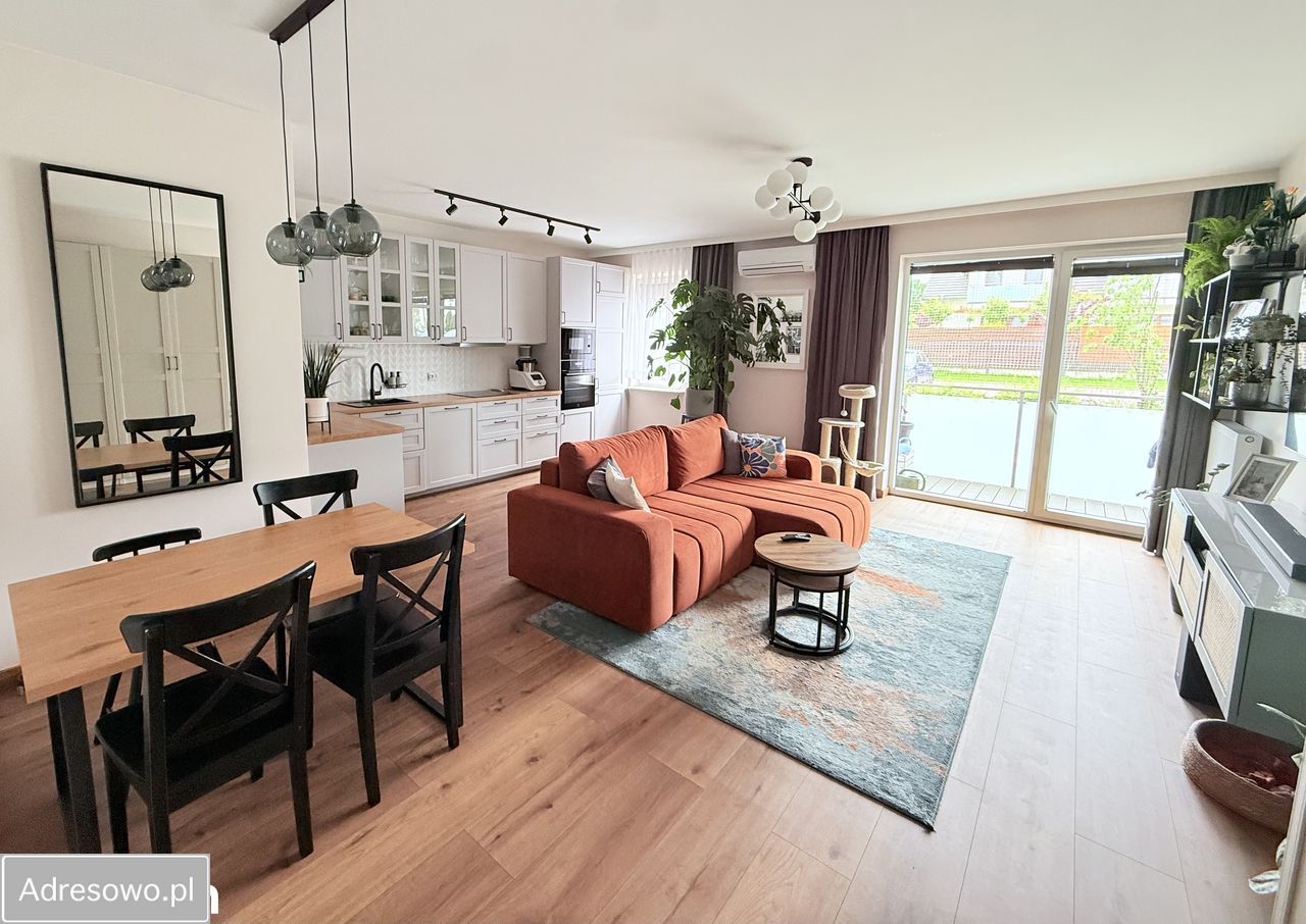 Mieszkanie 3-pokojowe Łódź Radogoszcz, ul. Aroniowa. Zdjęcie 1