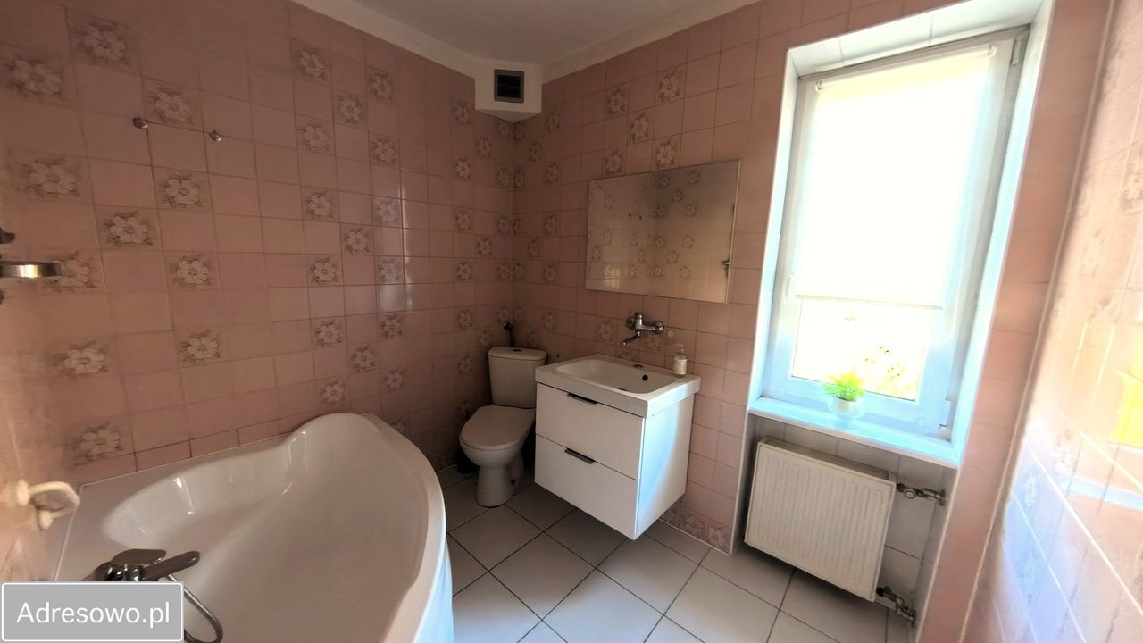 dom wolnostojący, 7 pokoi Bielsko-Biała Leszczyny, ul. Szczęśliwa. Zdjęcie 4