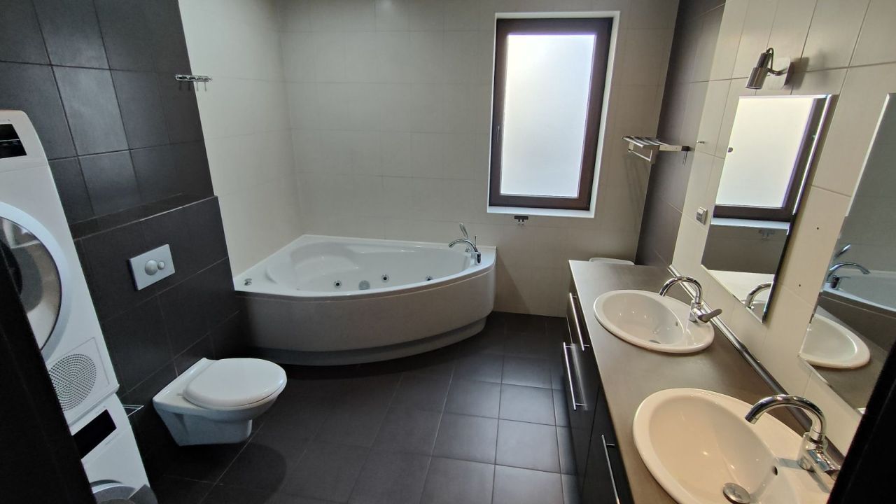 dom wolnostojący, 4 pokoje Włodawa, ul. Alfreda Sokołowskiego. Zdjęcie 5