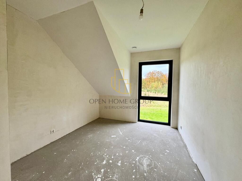 bliźniak, 5 pokoi Wilczków. Zdjęcie 16