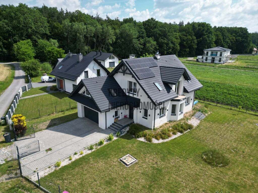 dom wolnostojący, 7 pokoi Głogów Małopolski. Zdjęcie 1