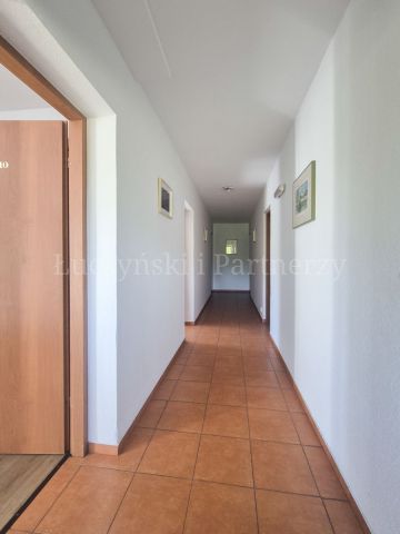 dom wolnostojący, 13 pokoi Borowice. Zdjęcie 21