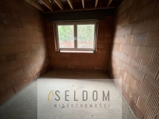 dom wolnostojący, 4 pokoje Miedziana. Zdjęcie 6