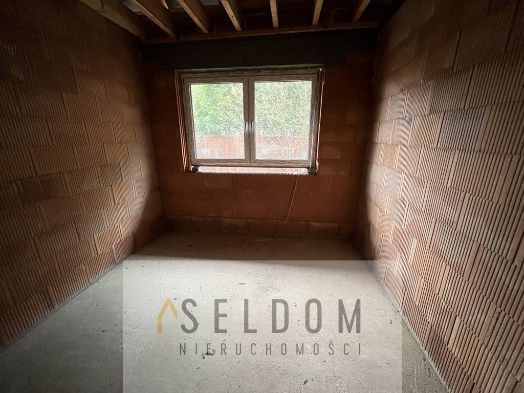 dom wolnostojący, 4 pokoje Miedziana. Zdjęcie 6